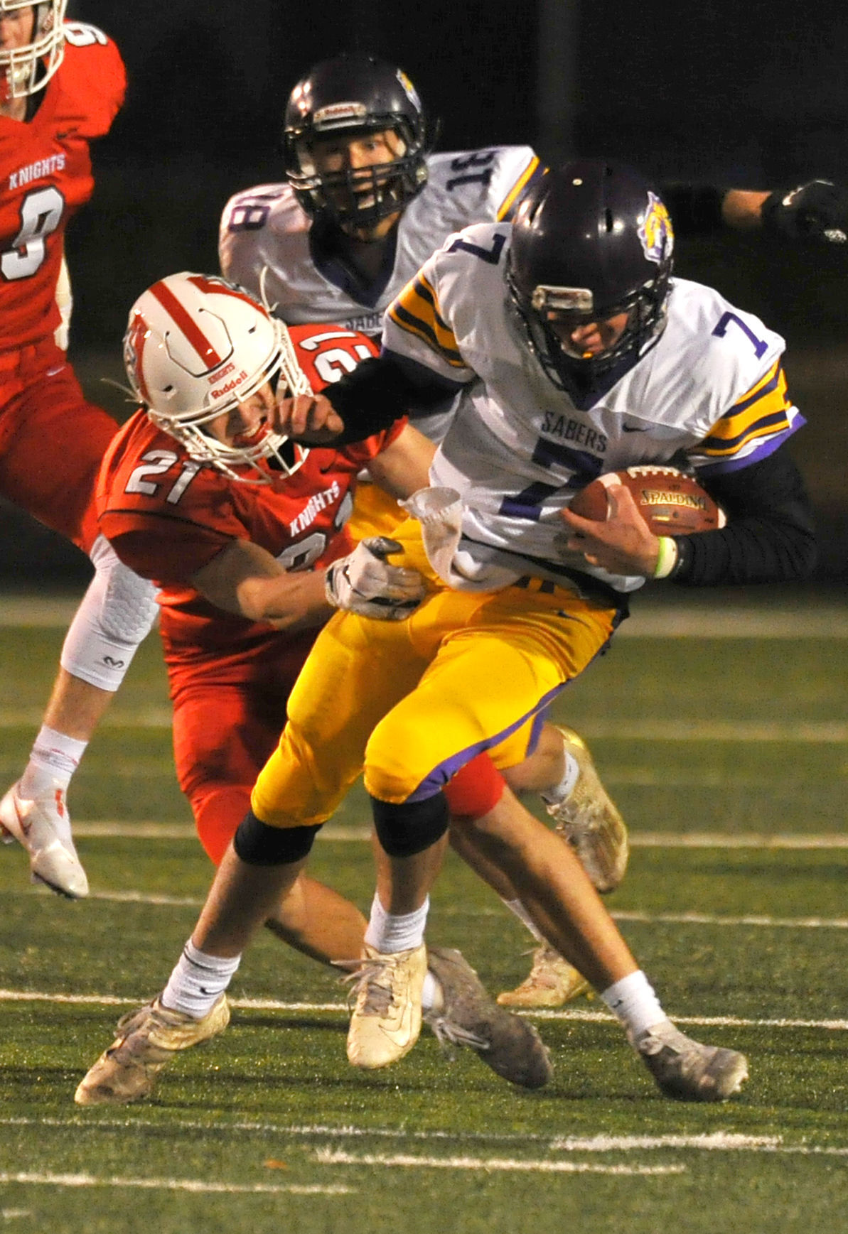 102320-qc-spt-dewitt-assum fball-180
